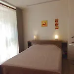 2 Pieces Avec Piscine Et Animaux Admis, Proche - Fr-1-776-48 * Argelès-sur-Mer